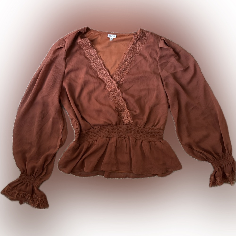 Chic Rust Blouse with Lace Accents